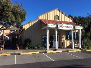 painting contractor Waimea before and after photo 1706116681467_8CDA5DD3-C30A-45F2-86C8-3029BA5EB0ED